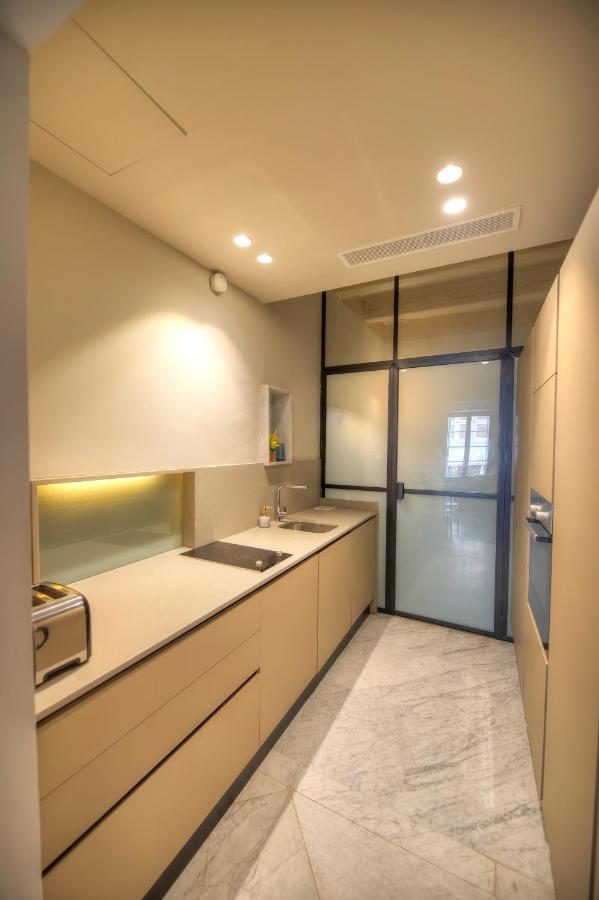 Charming & Traditional Flat In City Center Esch1-2 발레타 외부 사진