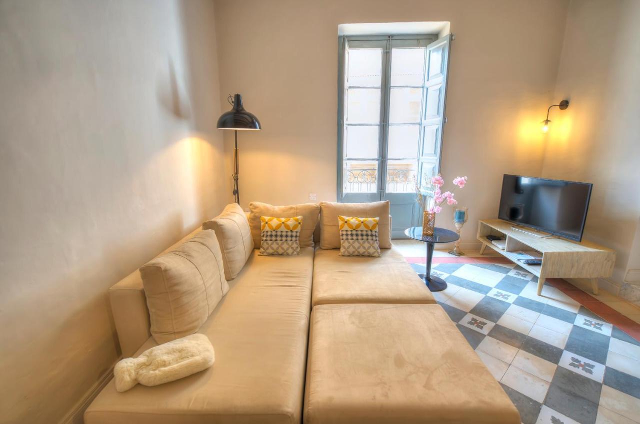 Charming & Traditional Flat In City Center Esch1-2 발레타 외부 사진